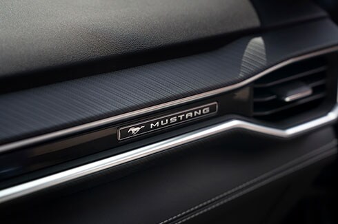 Descubre el asombroso, dinámico y deportivo diseño exterior de la séptima Generación de Mustang 2026